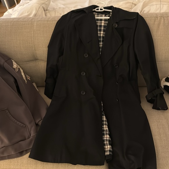 Coat - Picture 4 of 5